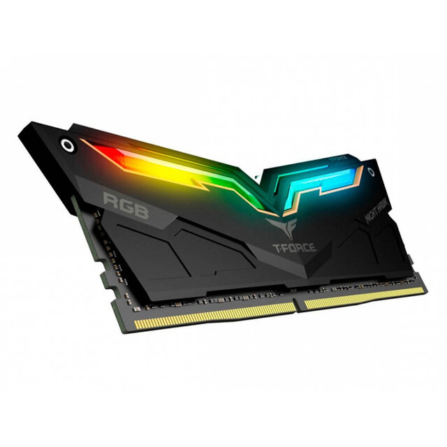 Kit Memoria RAM Team Group Night Hawk RGB DDR4, 3200MHz, 16GB(2 x 8GB), Non-ECC, CL16, 13.5V, Negro